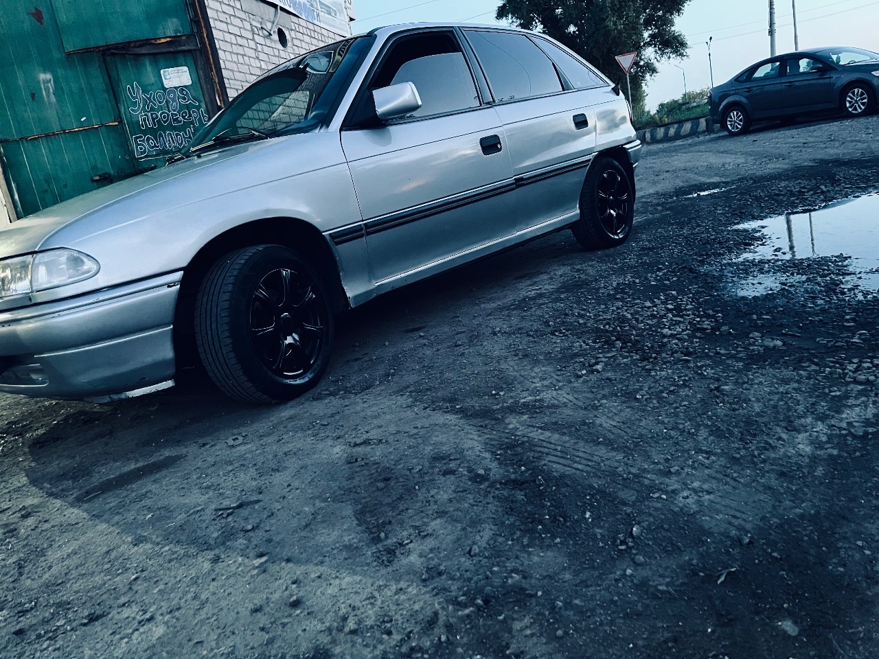 Opel Astra - фото 2