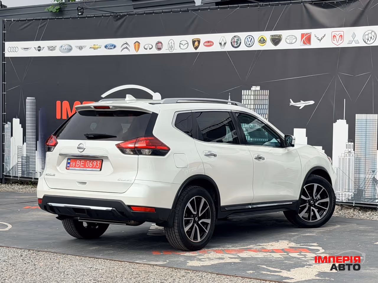 Nissan Rogue - фото 6