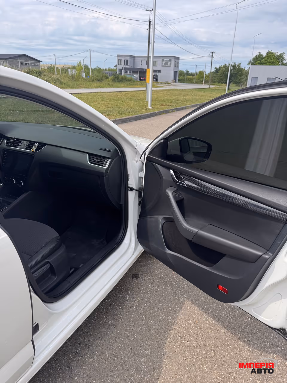 Skoda Octavia - фото 12