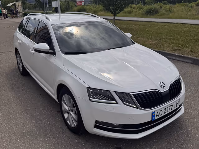 Skoda Octavia - фото 5