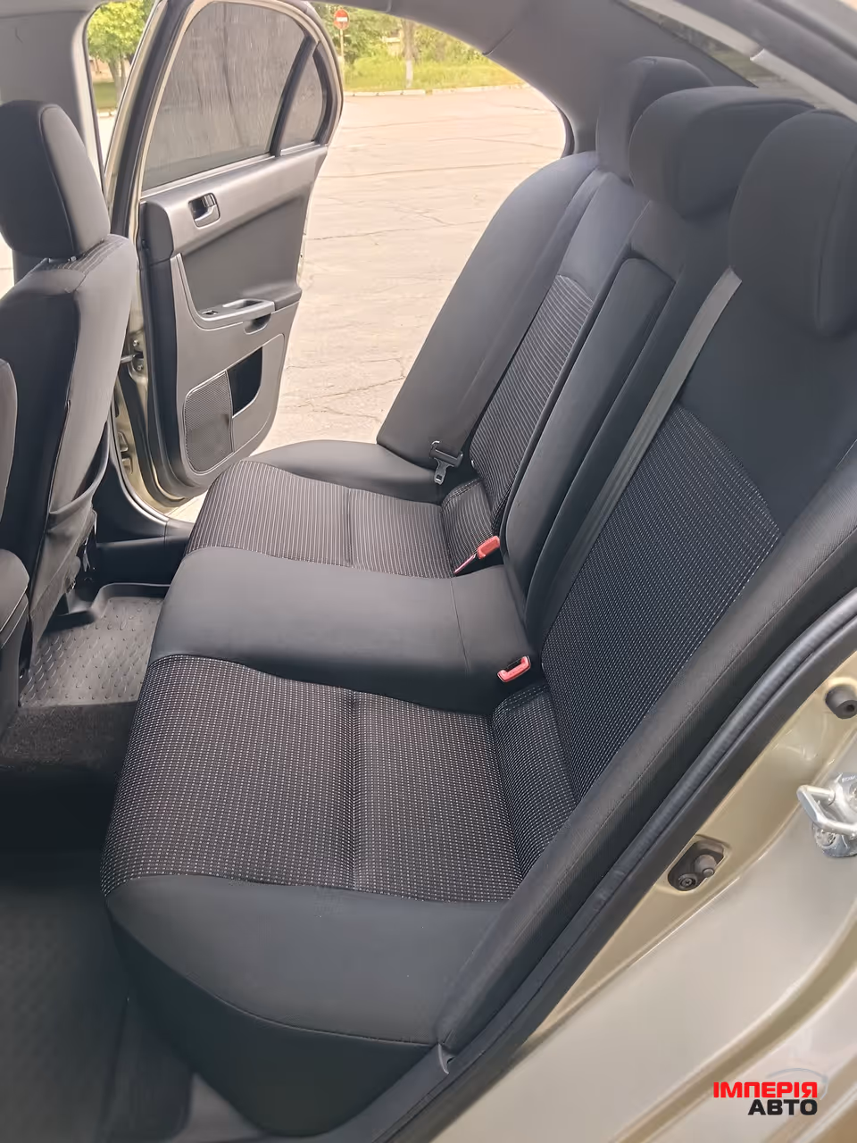 Mitsubishi Lancer - фото 41