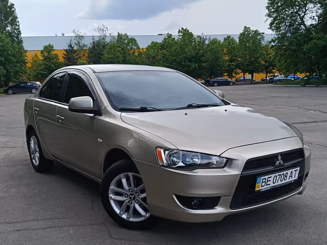 Mitsubishi Lancer - фото 1