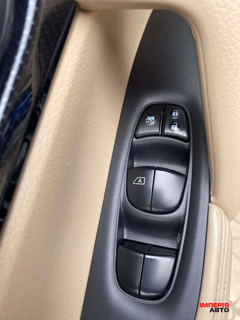 Nissan Rogue - фото 14