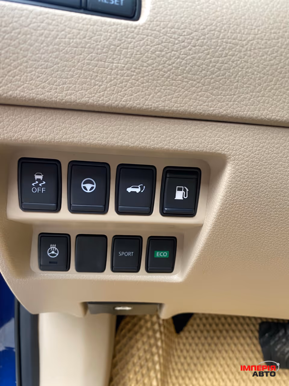 Nissan Rogue - фото 16