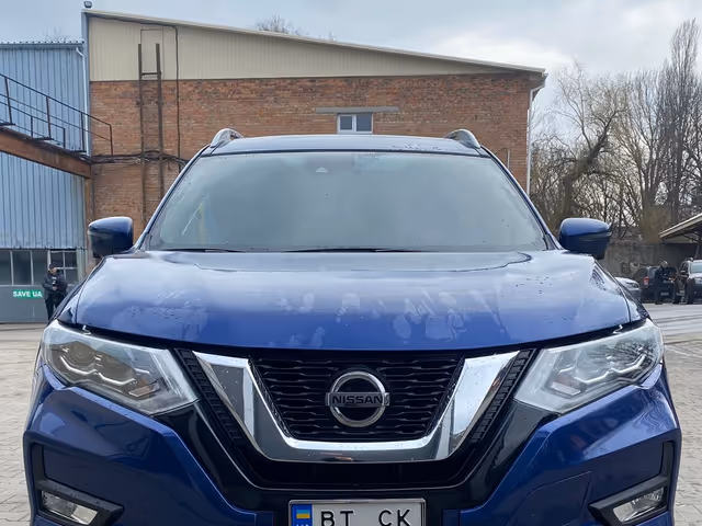Nissan Rogue - фото 1