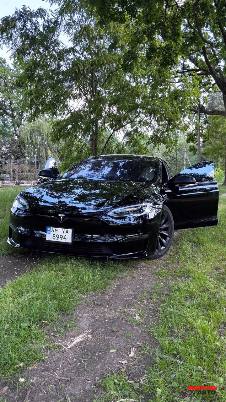 Tesla Model S - фото 26