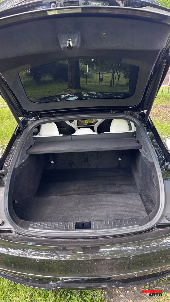 Tesla Model S - фото 21