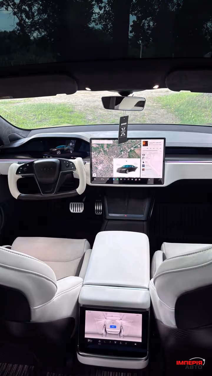 Tesla Model S - фото 7