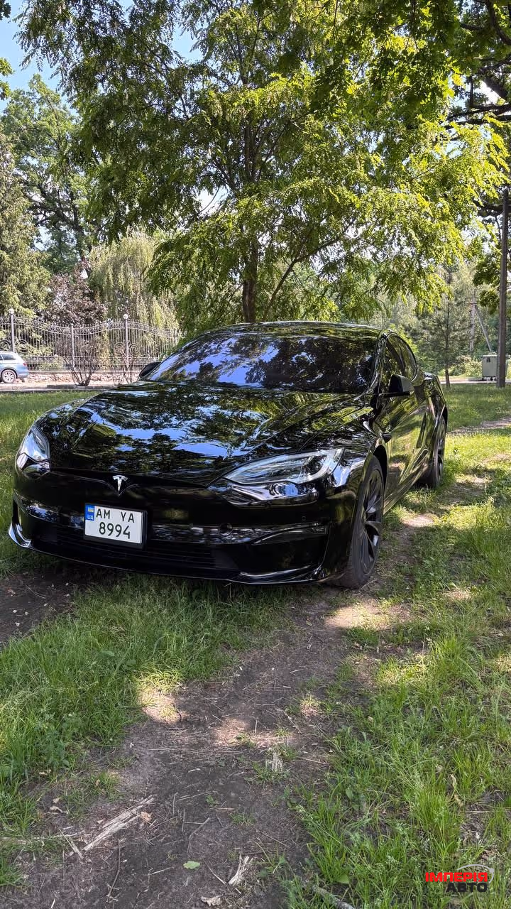 Tesla Model S - фото 4