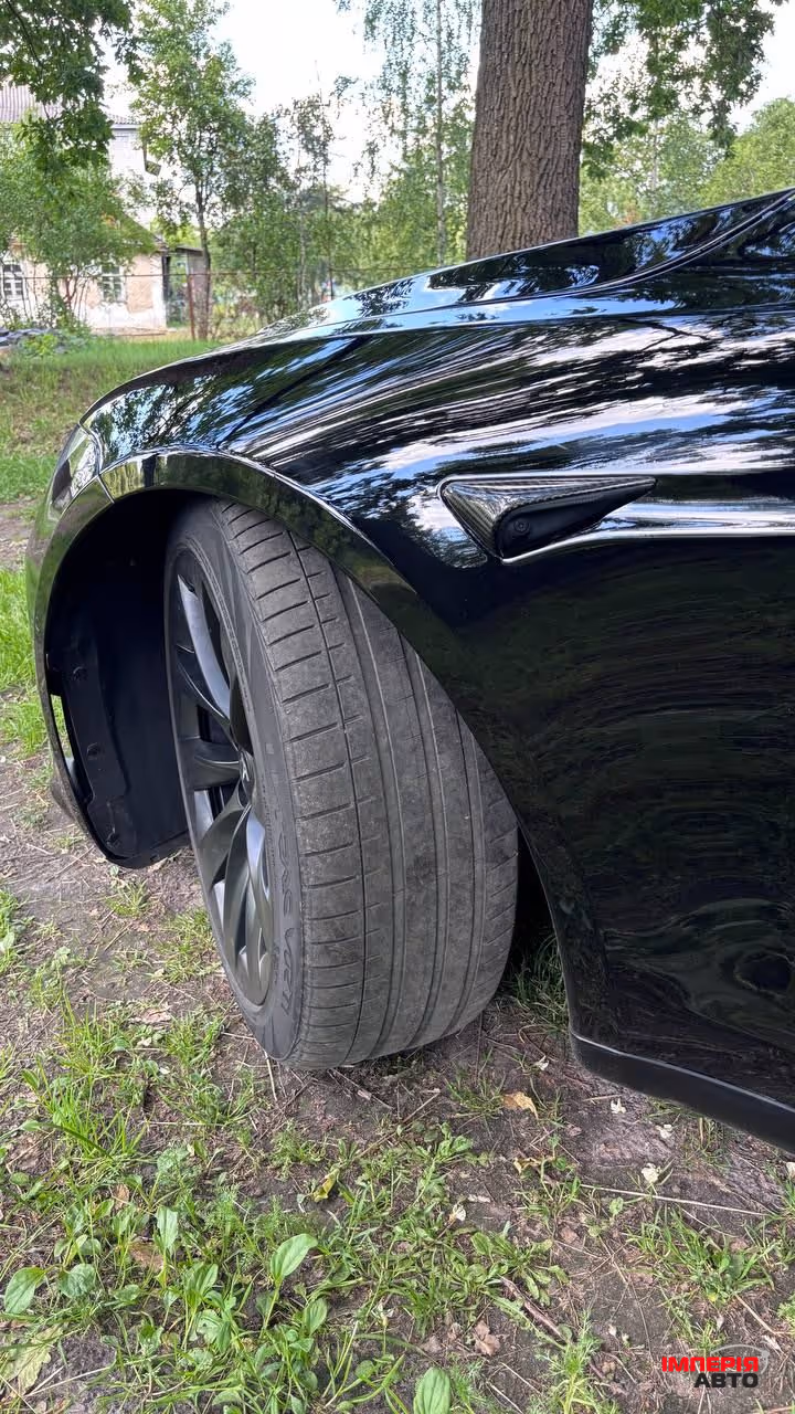 Tesla Model S - фото 18
