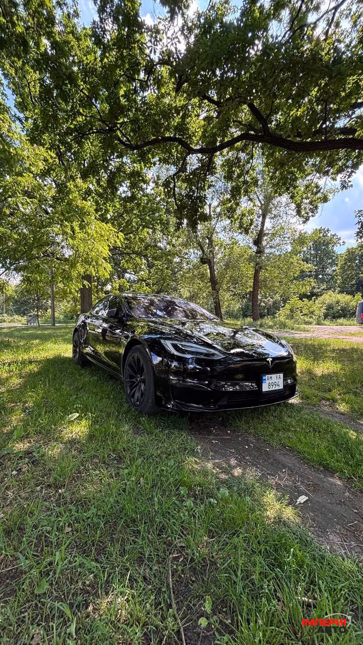 Tesla Model S - фото 30