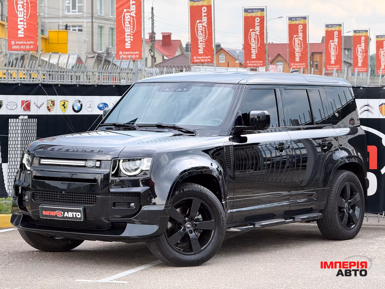 Land Rover Defender - фото 1
