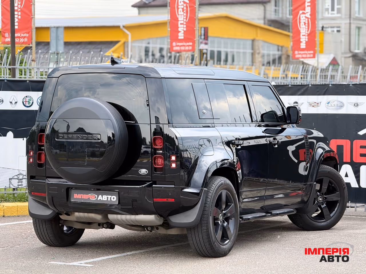Land Rover Defender - фото 5