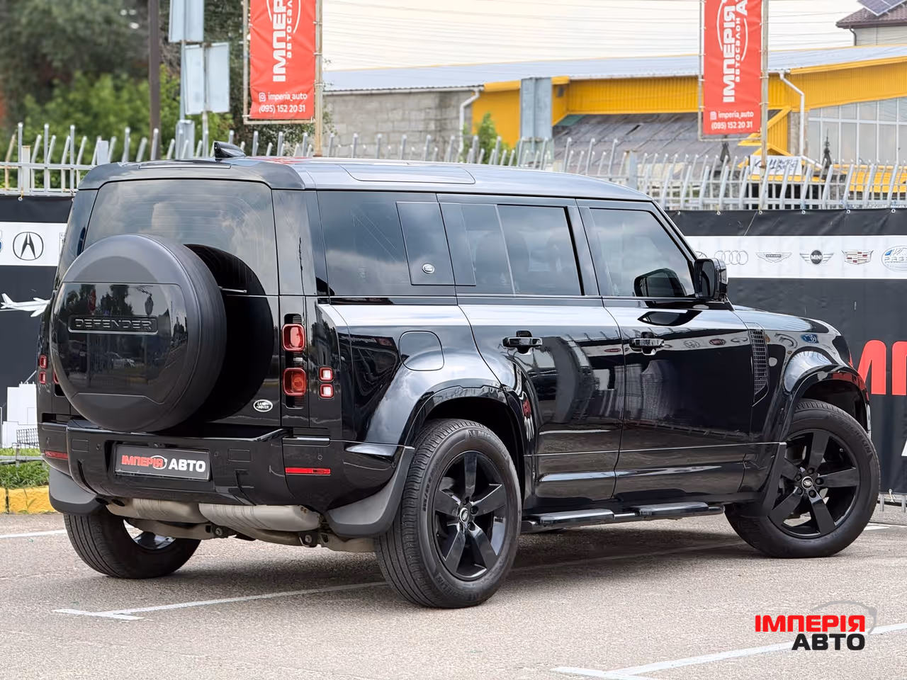 Land Rover Defender - фото 6