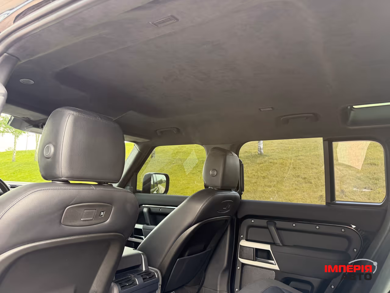 Land Rover Defender - фото 21
