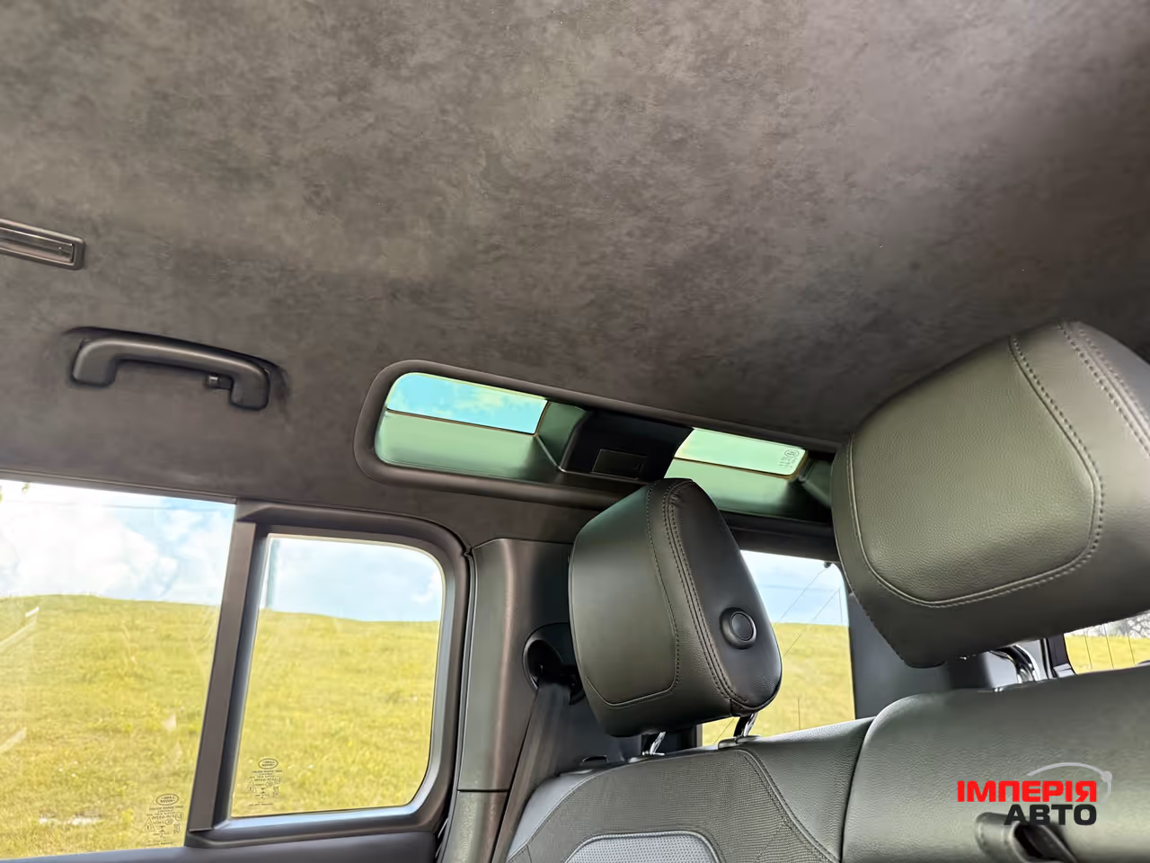Land Rover Defender - фото 23