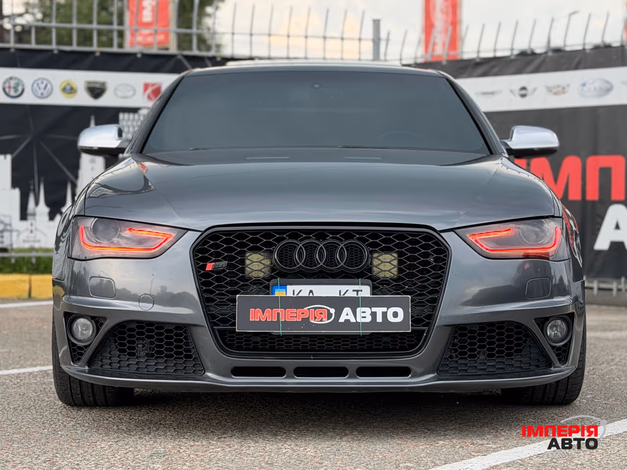 Audi S4 - фото 2