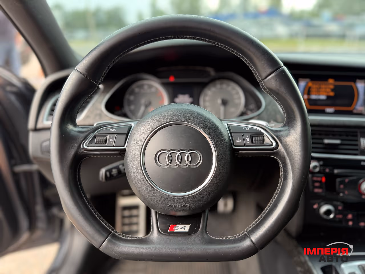Audi S4 - фото 9
