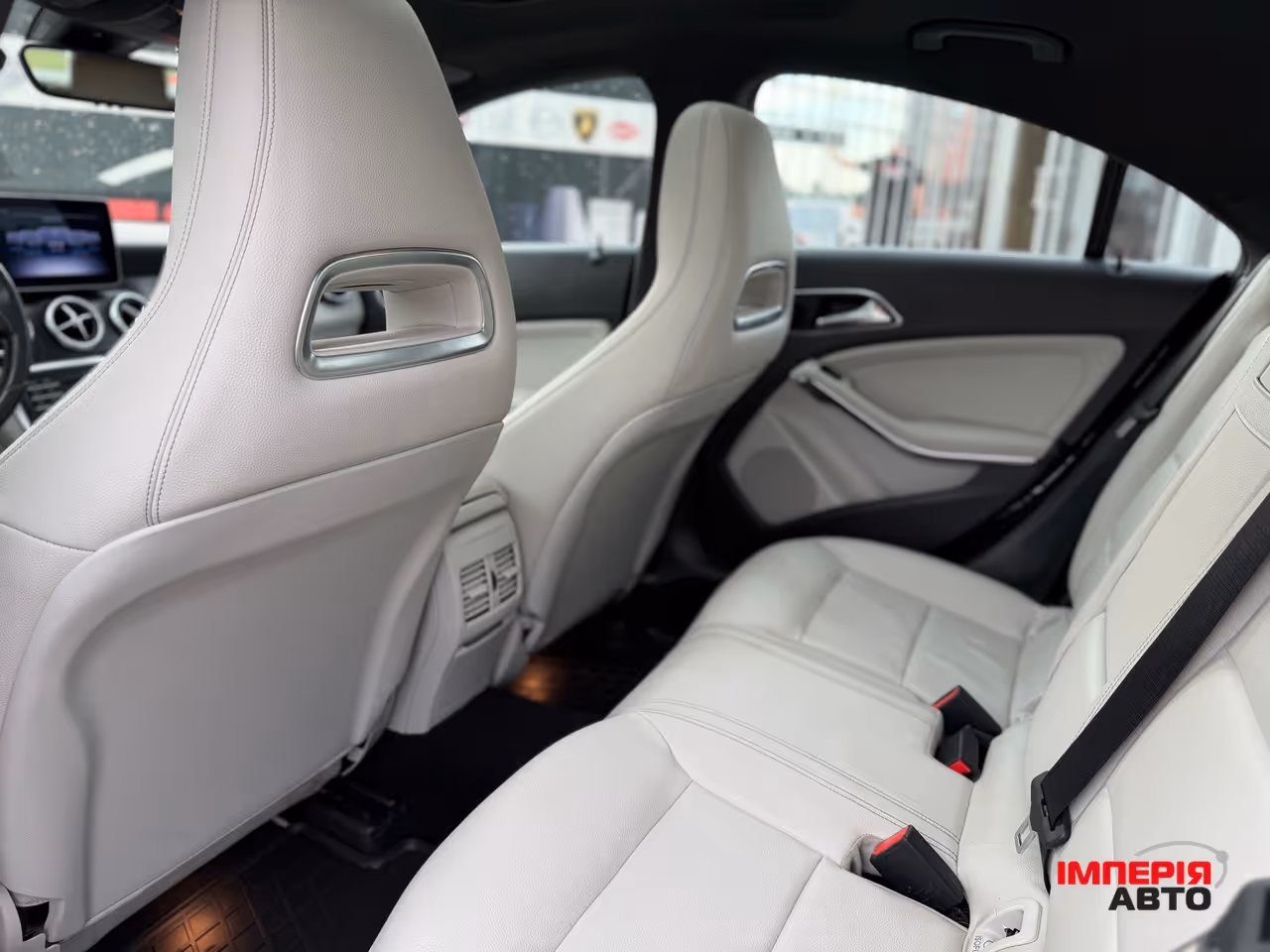 Mercedes-Benz CLA - фото 12