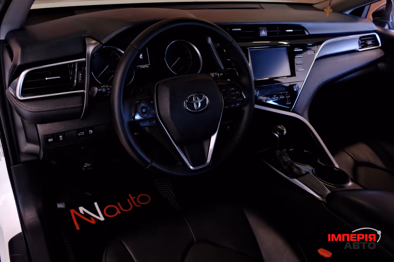 Toyota Camry - фото 7