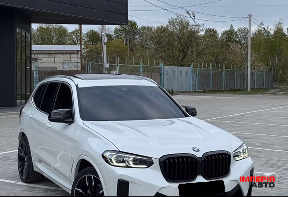 BMW X3 - фото 1