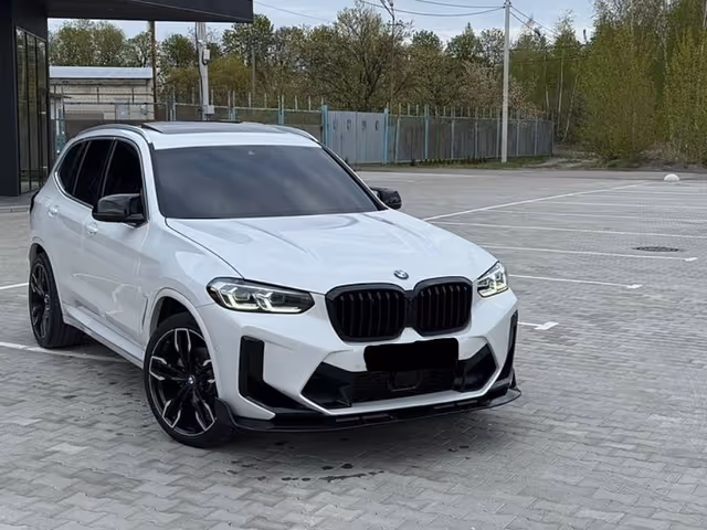BMW X3 - фото 2