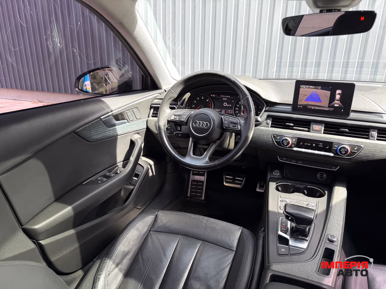 Audi A4 - фото 12