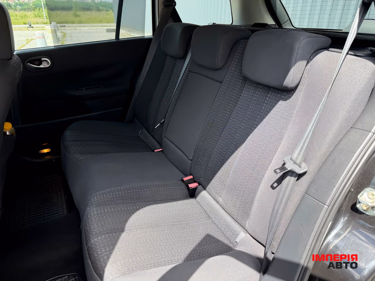 Renault Megane - фото 9