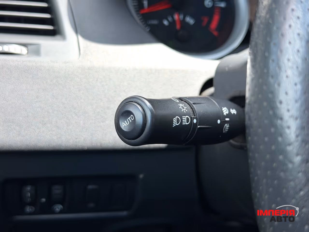 Renault Megane - фото 19