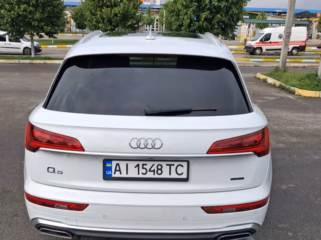 Audi Q5 Sportback - фото 2