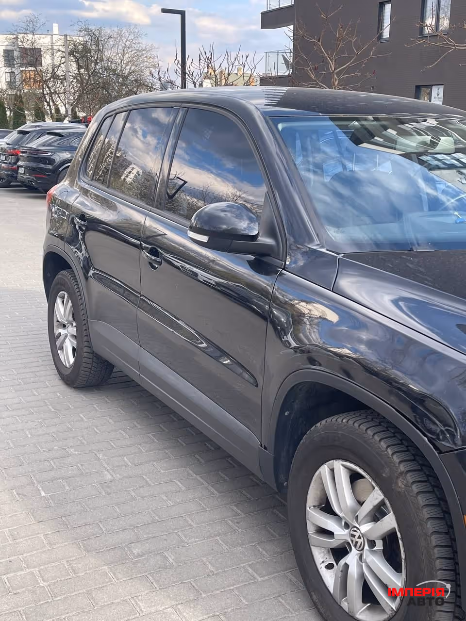 Volkswagen Tiguan - фото 3