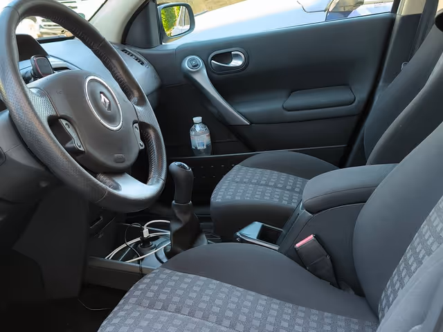 Renault Megane - фото 5