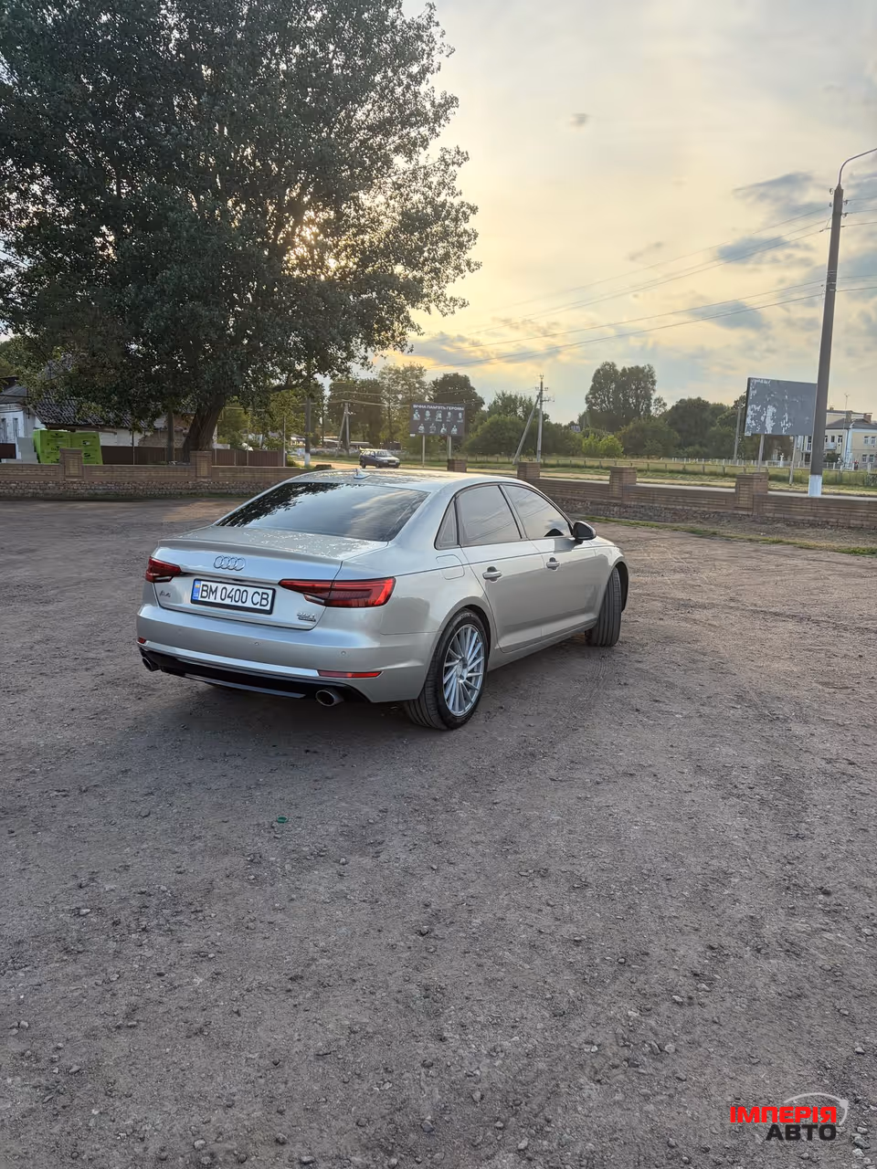 Audi A4 - фото 7