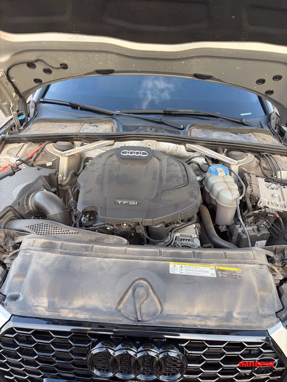Audi A4 - фото 12