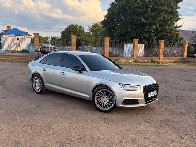 Audi A4 - фото 3