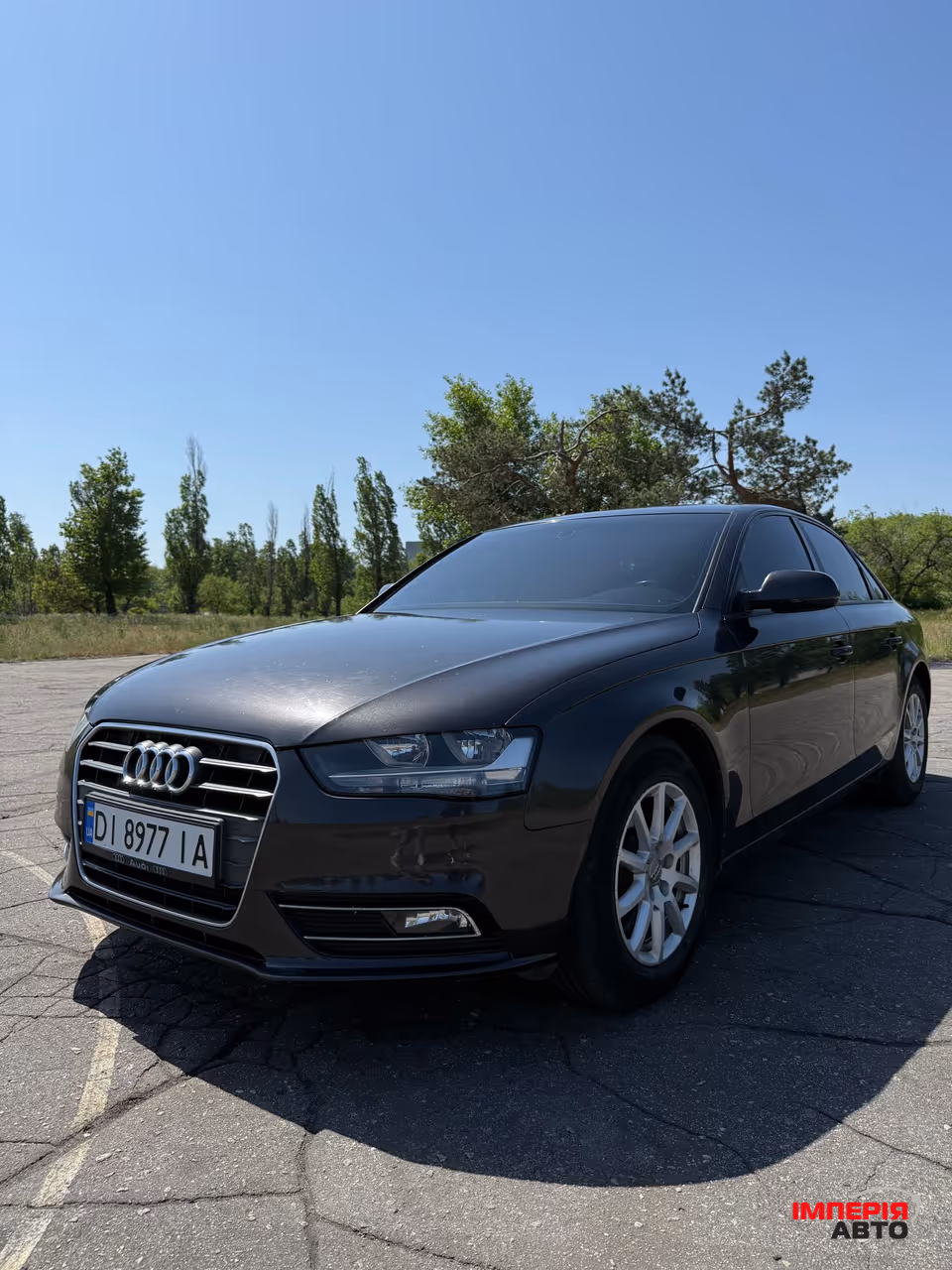 Audi A4 - фото 4