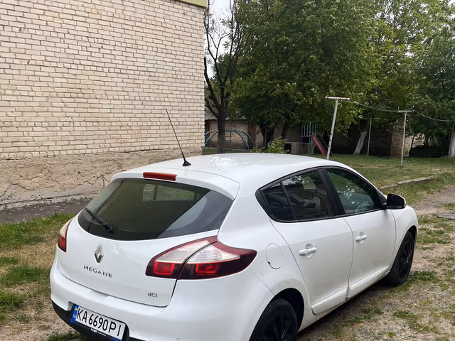 Renault Megane - фото 2