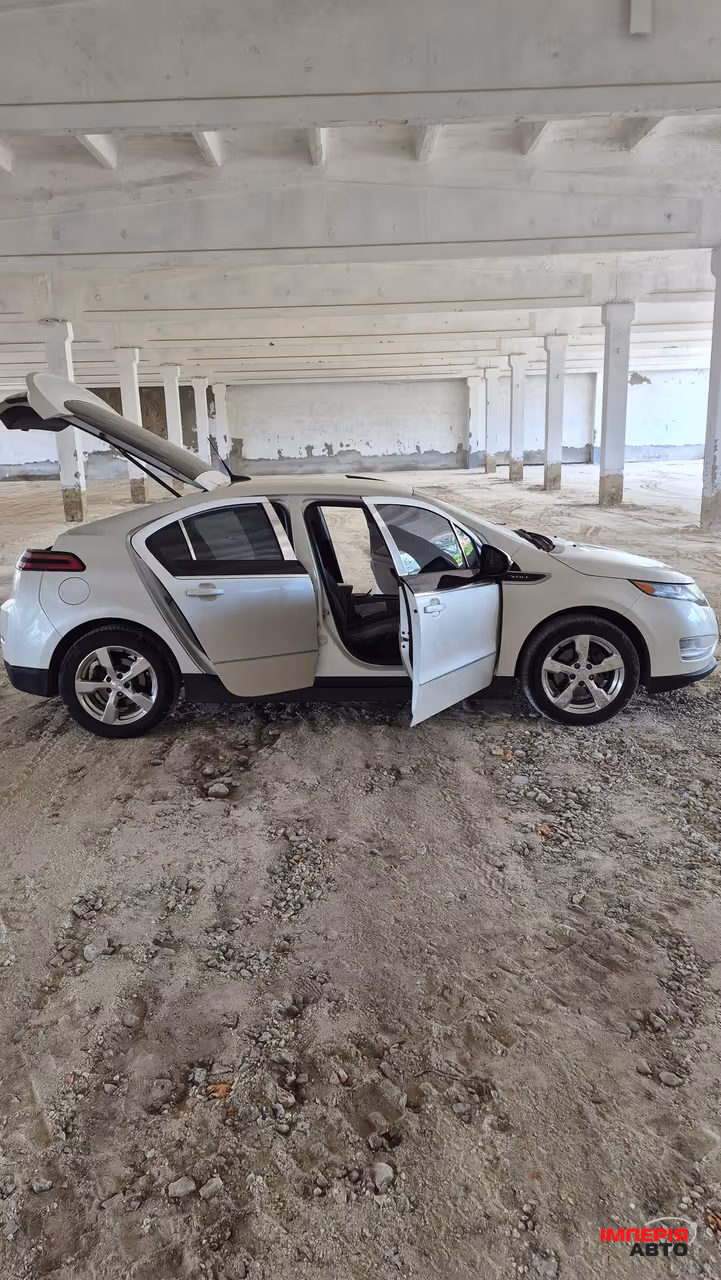 Chevrolet Volt - фото 8