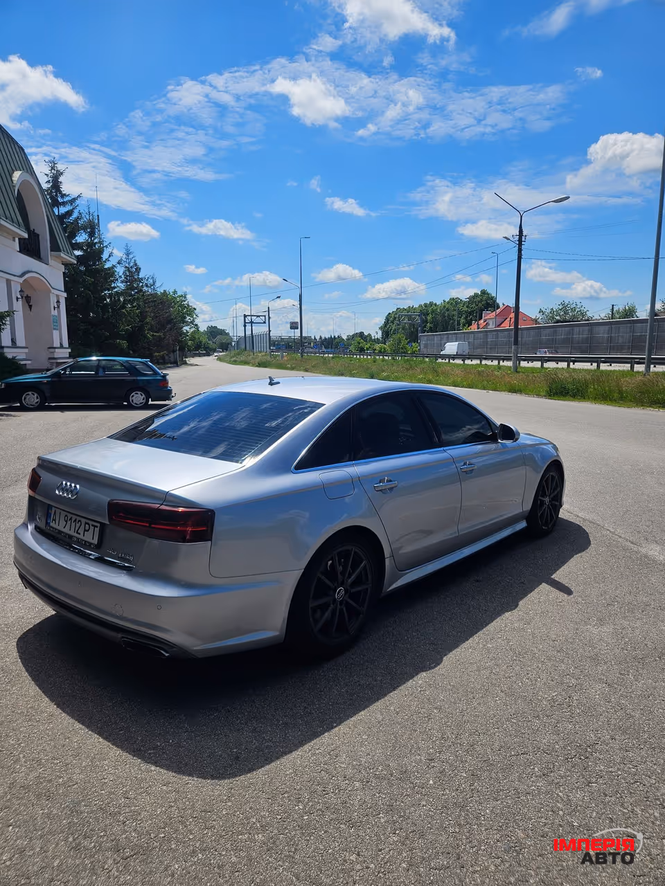 Audi A6 - фото 6