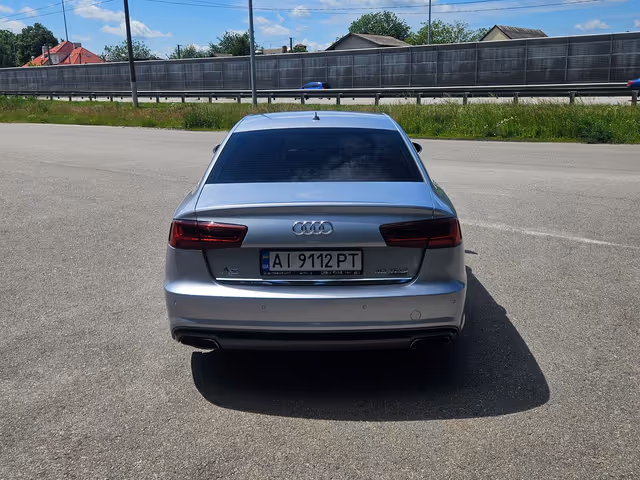 Audi A6 - фото 5