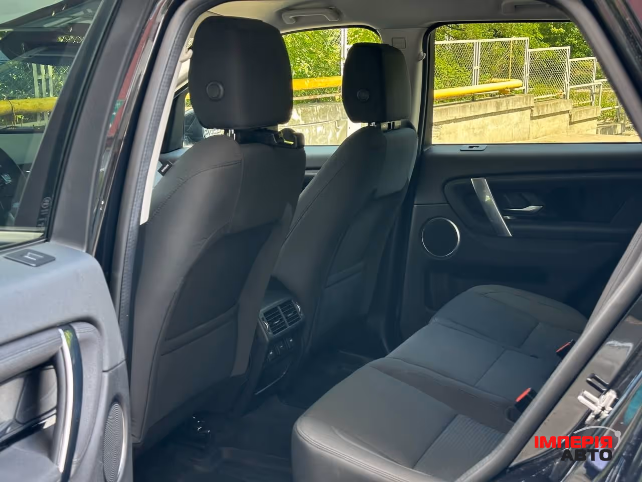 Land Rover Discovery Sport - фото 7
