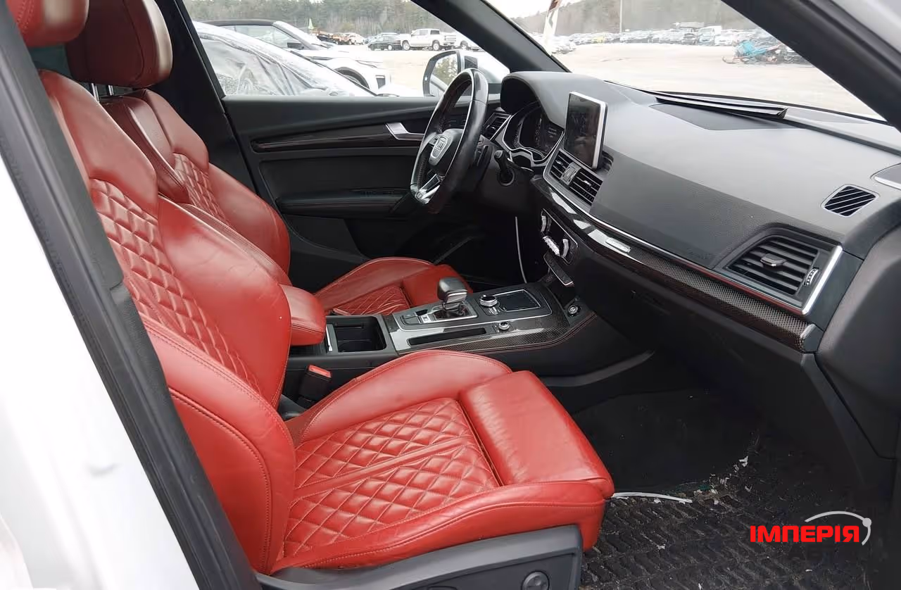 Audi SQ5 - фото 6