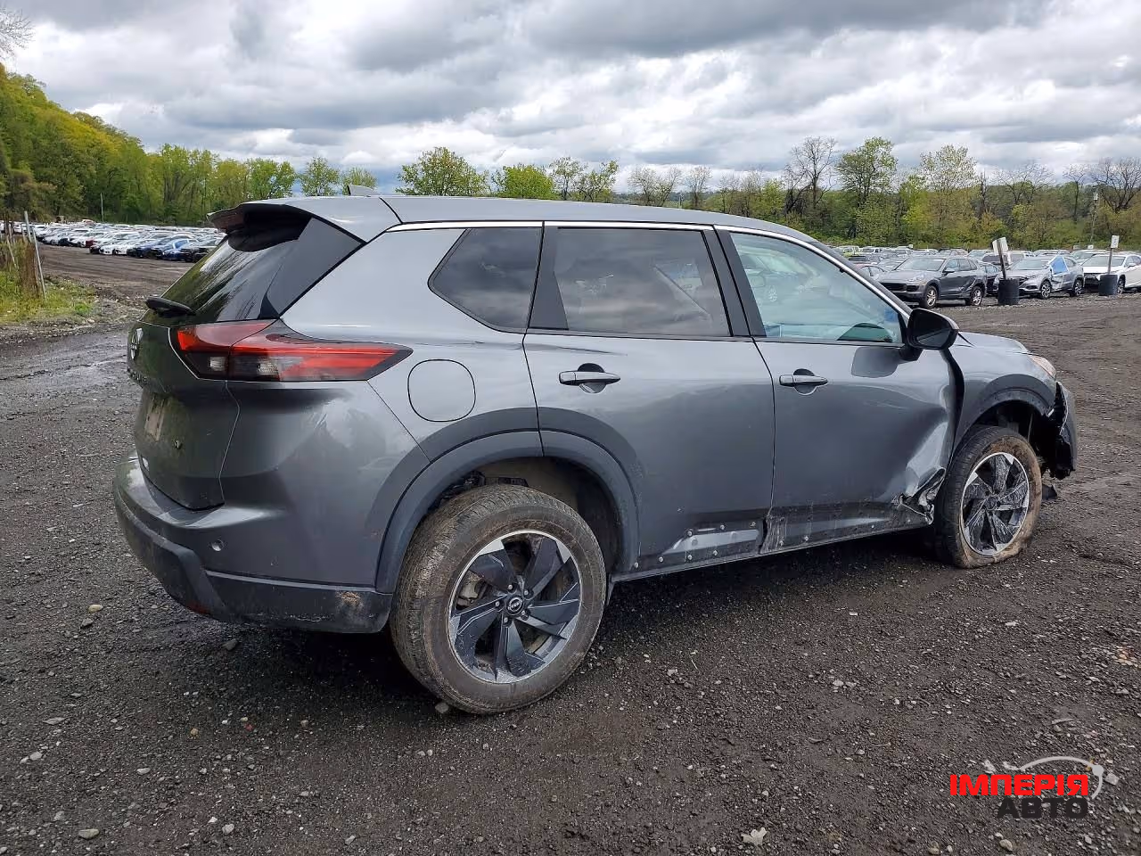 Nissan Rogue - фото 4