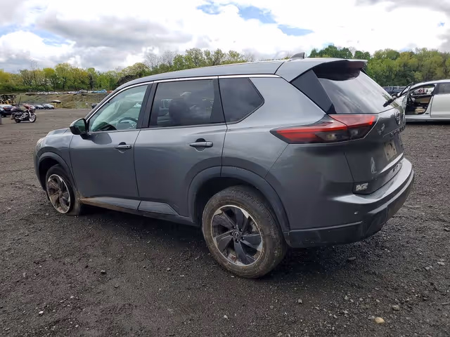 Nissan Rogue - фото 2