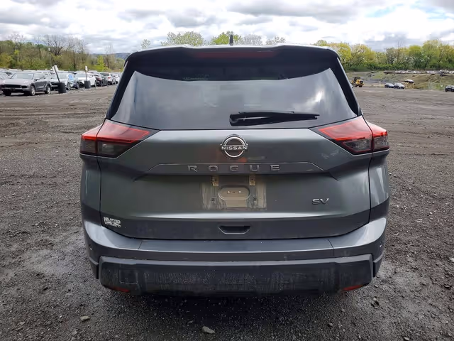 Nissan Rogue - фото 3