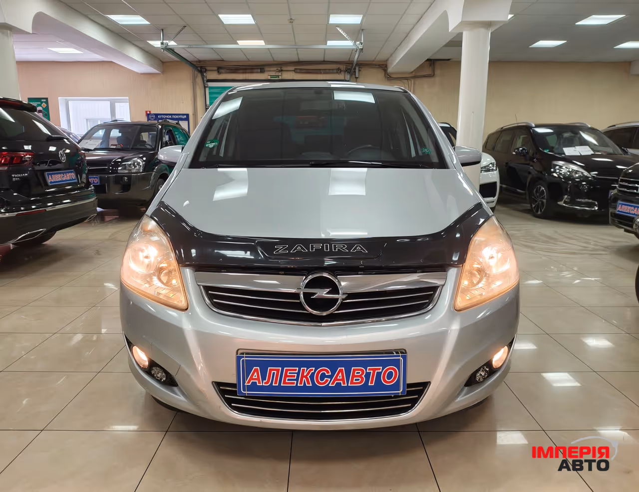 Opel Zafira - фото 2