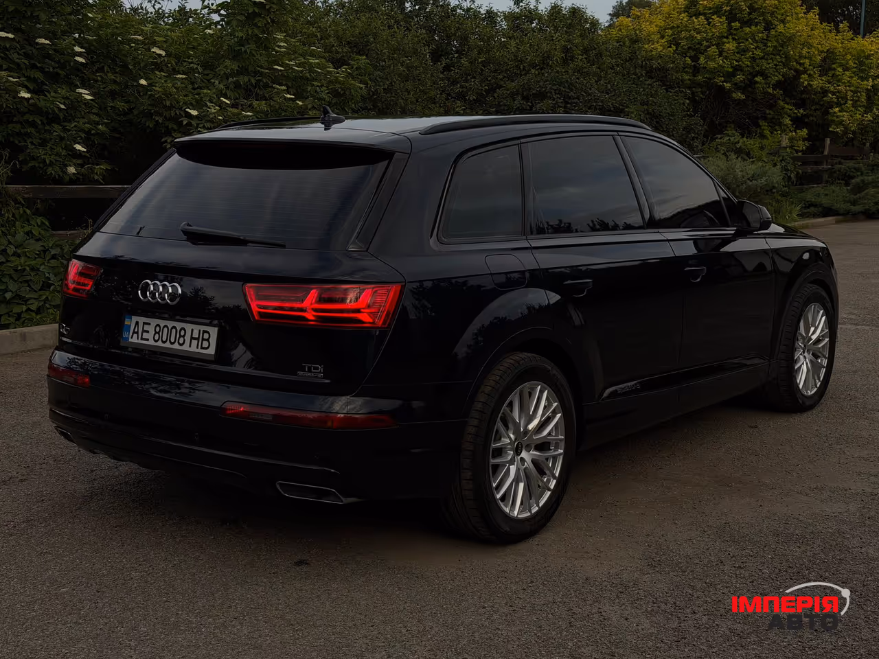 Audi Q7 - фото 3