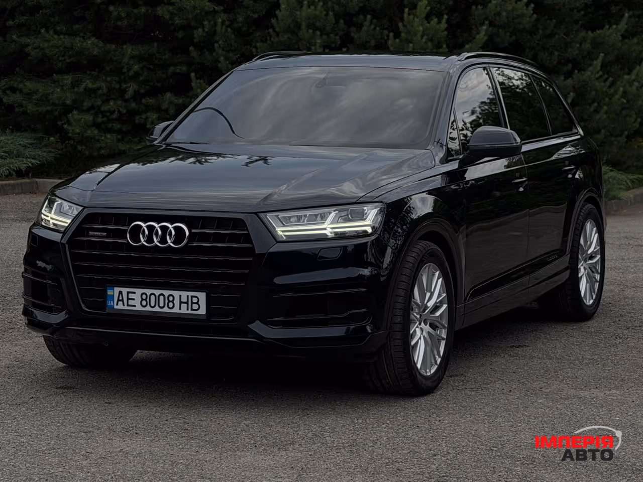 Audi Q7 - фото 2