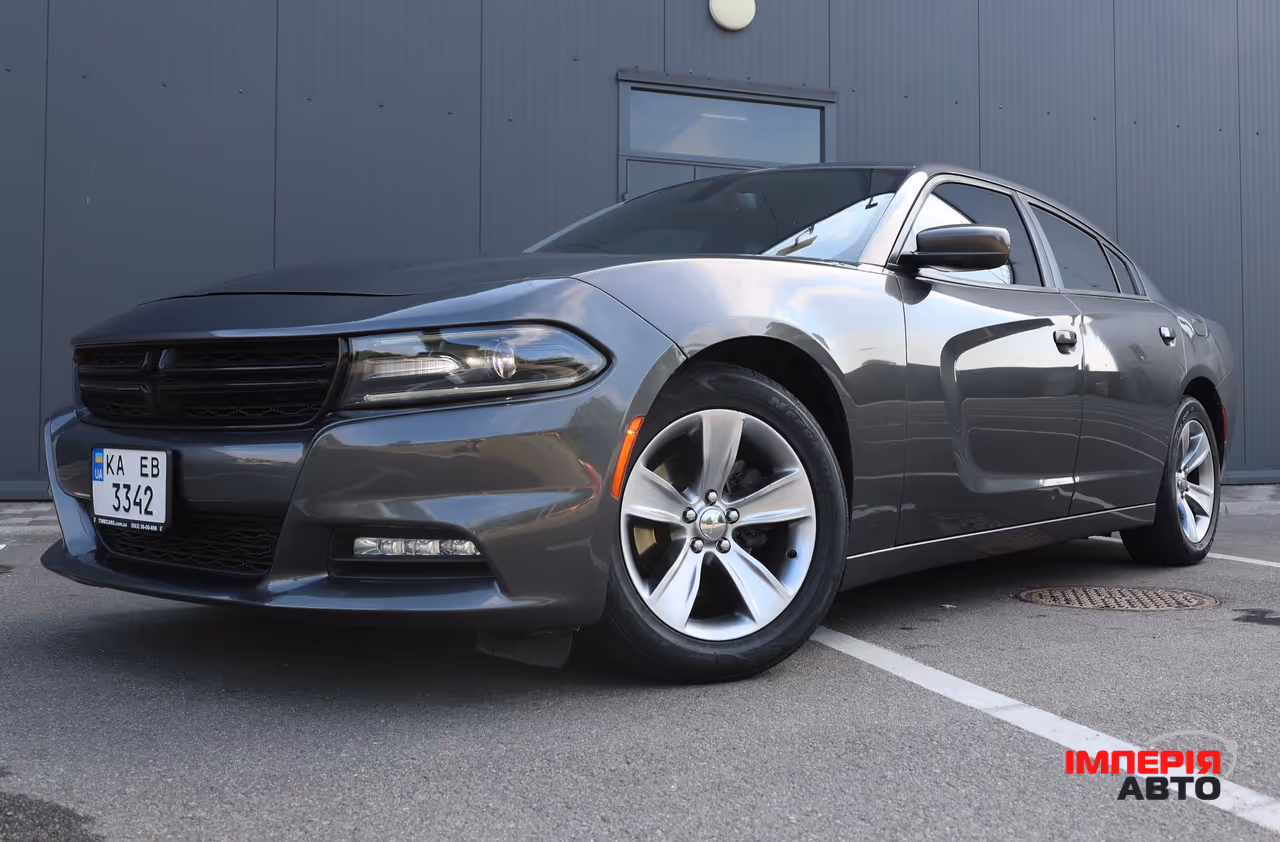 Dodge Charger - фото 18