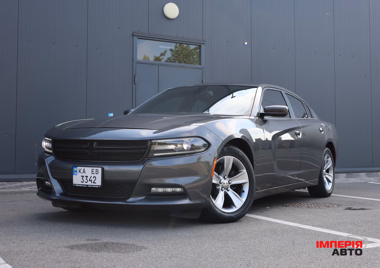 Dodge Charger - фото 13